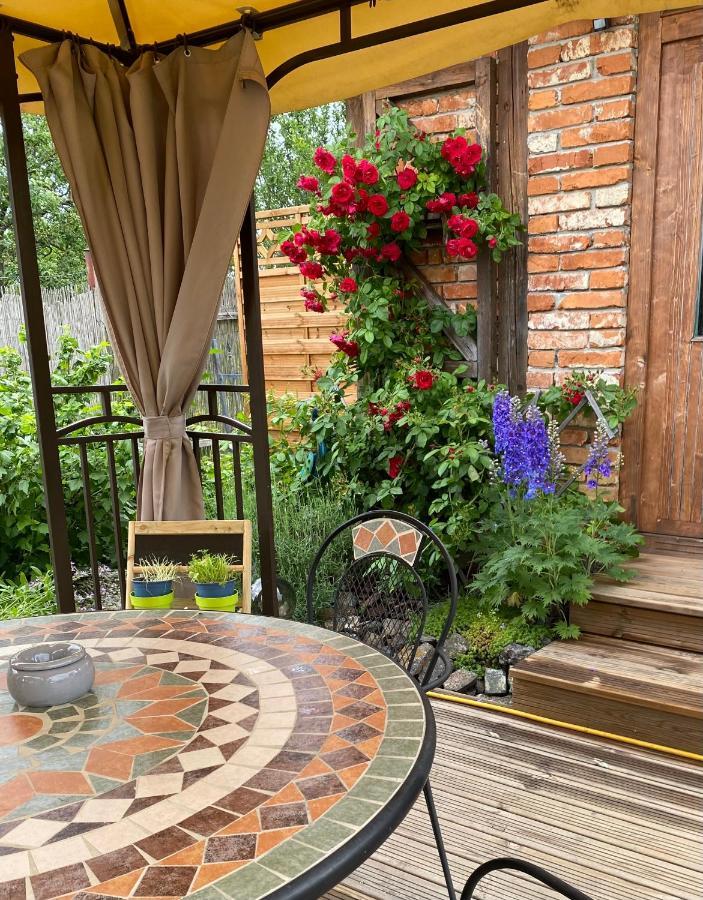Penzion Vila Petra Bed&Breakfast Veľký Slavkov Εξωτερικό φωτογραφία