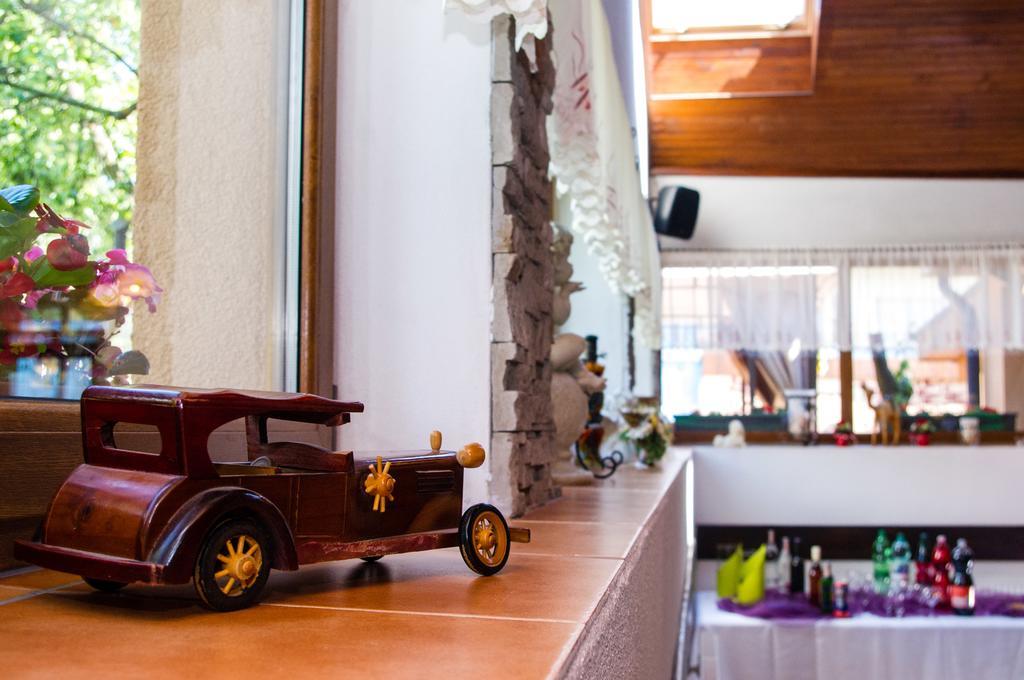 Penzion Vila Petra Bed&Breakfast Veľký Slavkov Εξωτερικό φωτογραφία